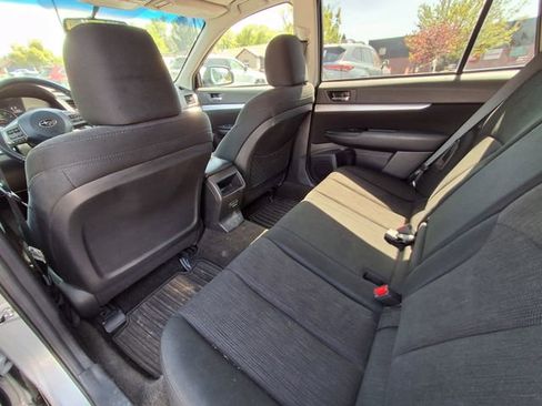 Used 2014 Subaru Outback 2.5i Premium w/ Moonroof Package AWD/4WD image 14