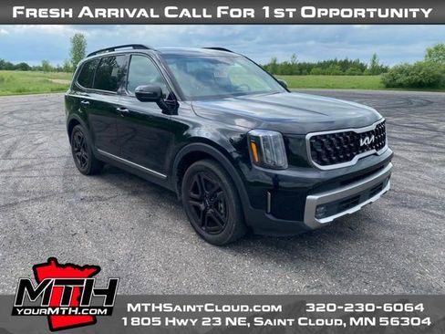 Used 2023 Kia Telluride SX X-Line AWD/4WD image 2
