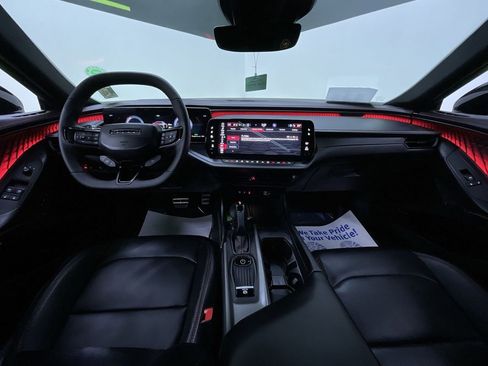 Used 2024 Dodge Charger R/T w/ Plus Group image 17