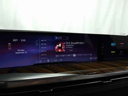 Certified 2025 Cadillac Escalade Sport Platinum image 31