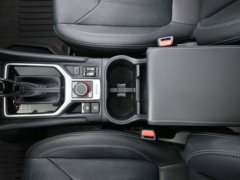 Used 2019 Subaru Forester Limited w/ Popular Package #3 image 34