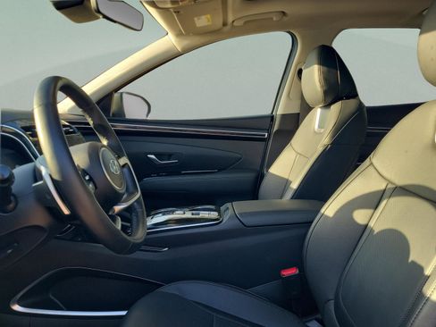 Certified 2024 Hyundai Tucson Limited image 17