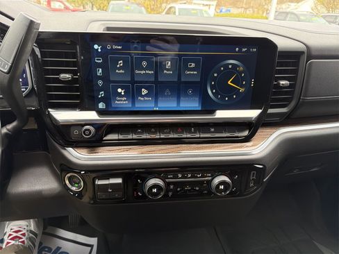 Used 2022 Chevrolet Silverado 1500 RST w/ Protection Package image 11