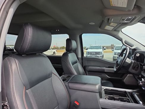 Used 2024 Ford F350 Lariat w/ Lariat Ultimate Package AWD/4WD image 13
