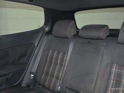 Used 2011 Volkswagen GTI 2-Door FWD image 20
