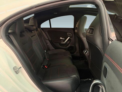 Used 2023 Mercedes-Benz CLA 250 image 27