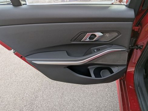 New 2026 BMW 330i xDrive Sedan w/ M Sport Package image 27