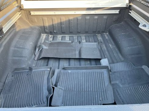 Used 2024 Nissan Frontier SV w/ Hardbody Edition AWD/4WD image 51