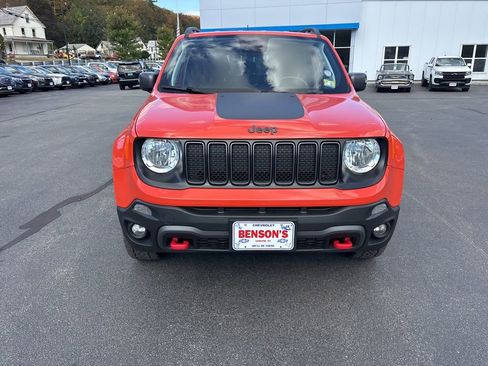 Used 2021 Jeep Renegade Trailhawk w/ Trailer Tow Group image 8
