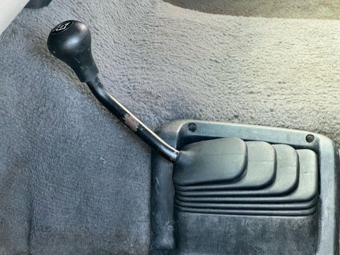 Used 2000 Ford F350 4x4 Regular Cab DRW Super Duty image 37