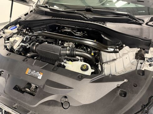 Used 2025 Lincoln Aviator Reserve w/ Illumination Package image 34