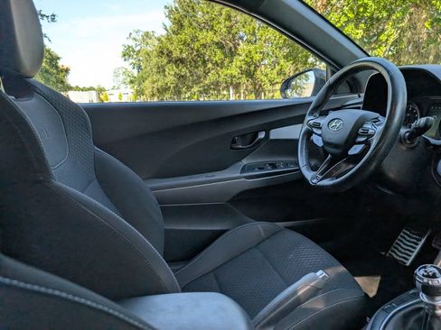 Used 2019 Hyundai Veloster N N w/ Performance Package FWD image 11