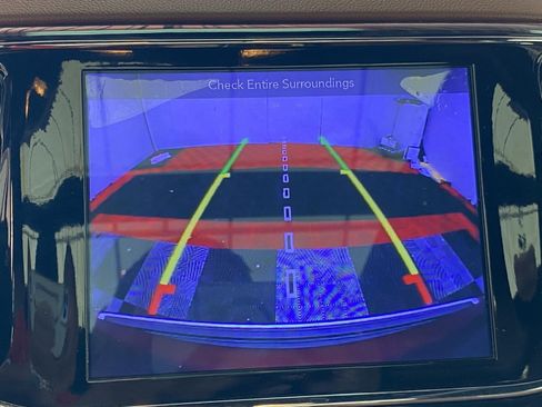 Used 2019 Jeep Grand Cherokee Summit AWD/4WD image 30