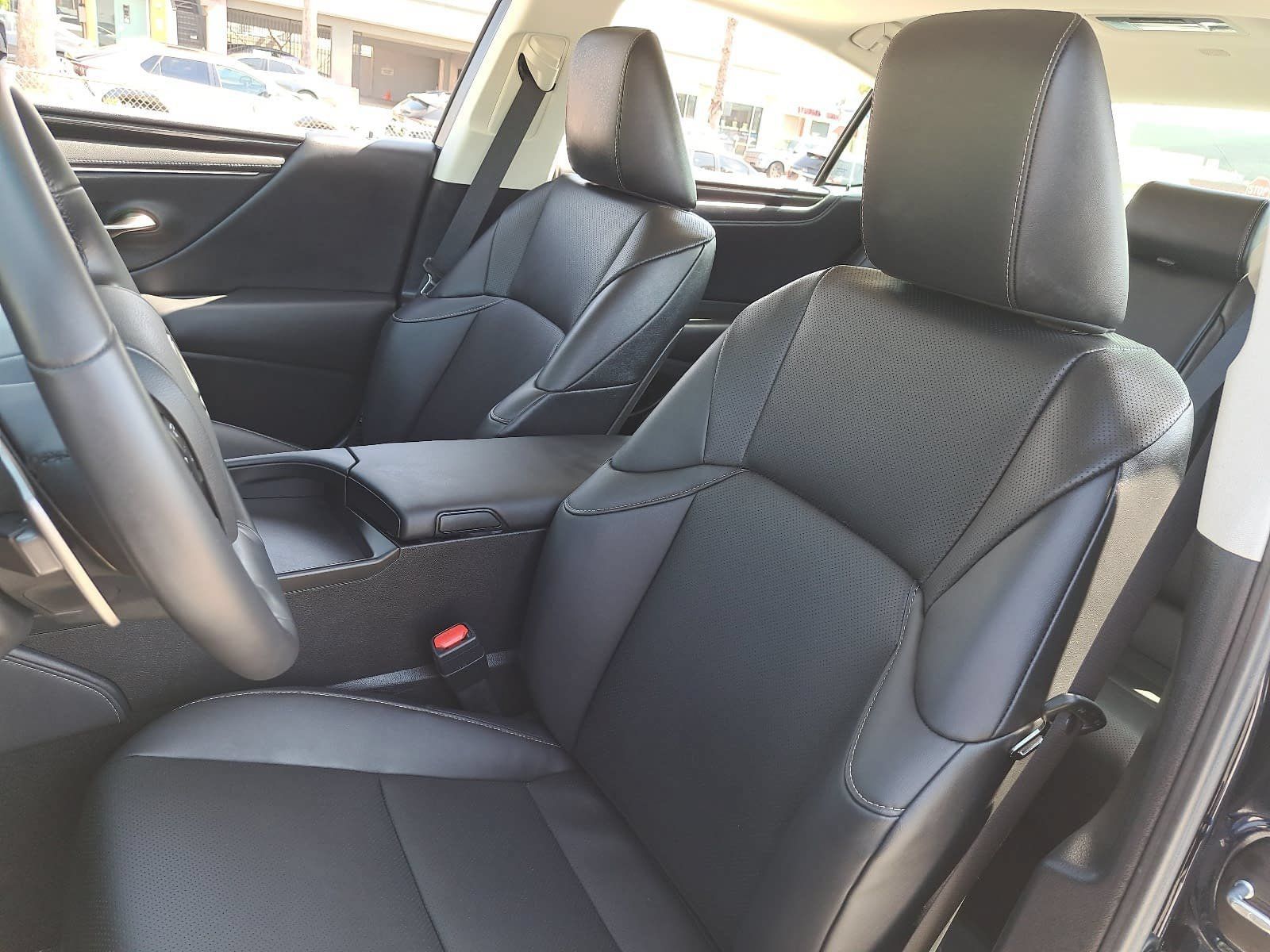 Used 2025 Lexus ES 350 FWD image 16