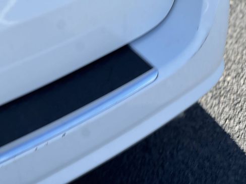 Used 2019 Dodge Grand Caravan SXT FWD image 31