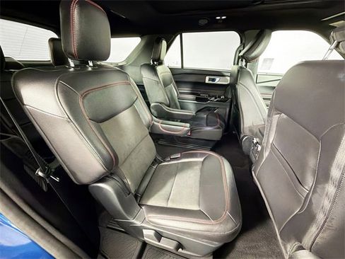 Used 2023 Ford Explorer ST-Line image 26