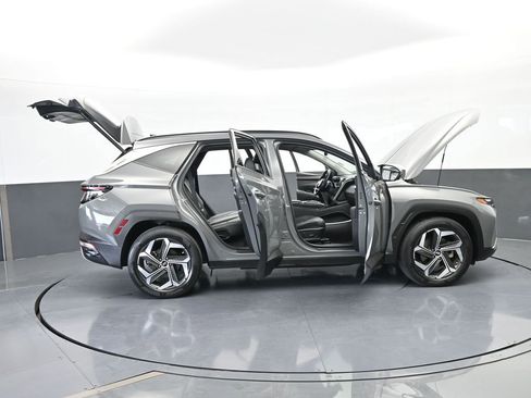 Used 2024 Hyundai Tucson Limited image 75