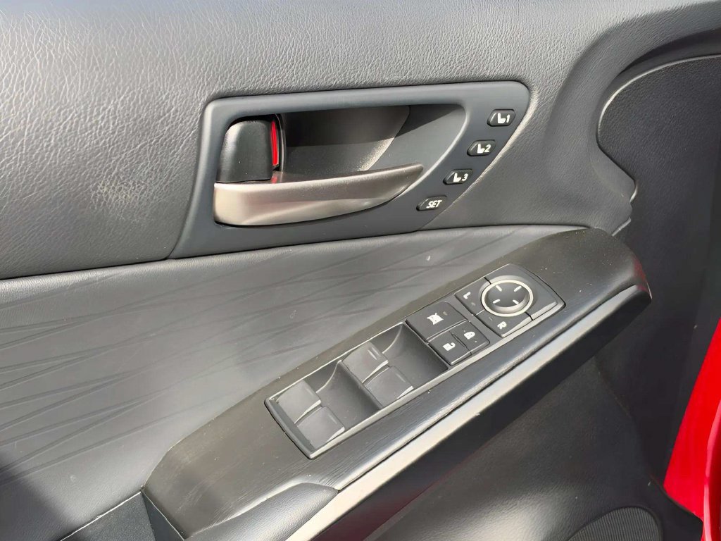 Used 2024 Lexus IS 300 w/ Premium Package RWD image 27