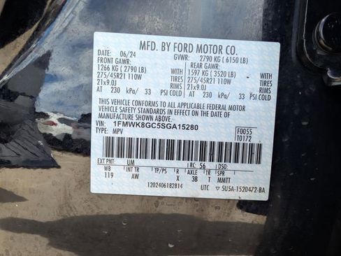 Used 2025 Ford Explorer ST image 30