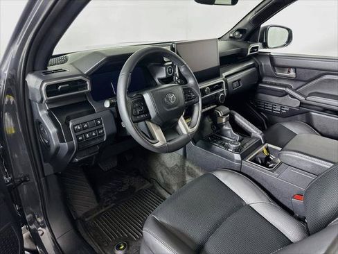 Certified 2026 Toyota 4Runner Limited AWD/4WD image 9