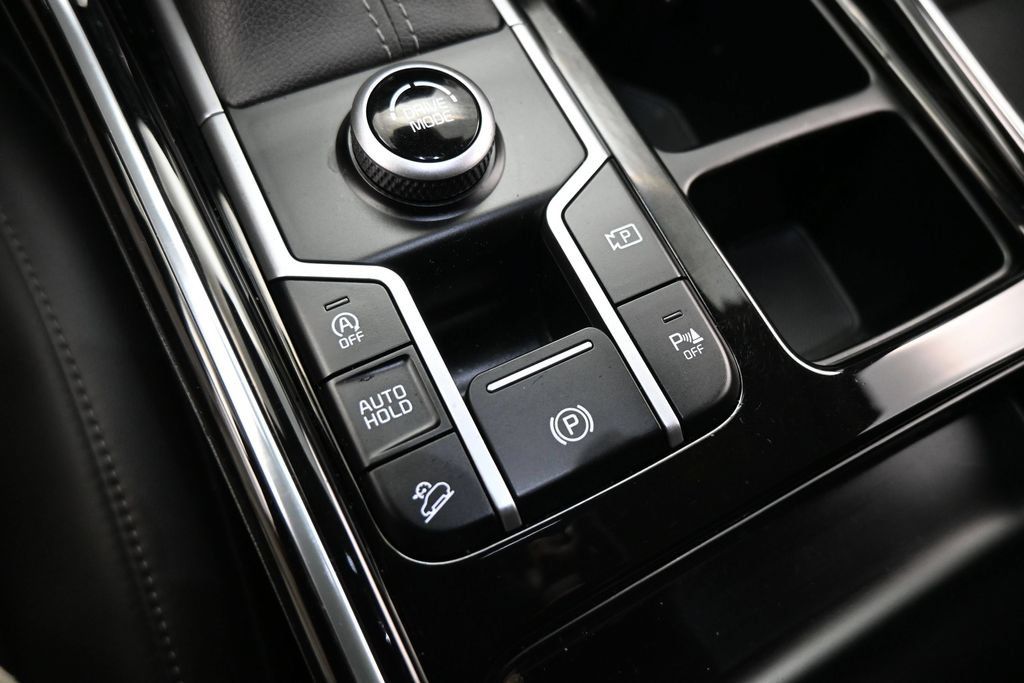 Used 2023 Kia Sorento SX FWD image 15
