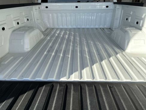 Used 2022 Chevrolet Silverado 1500 Custom image 20