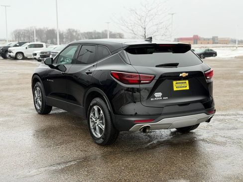 Used 2025 Chevrolet Blazer LT image 8