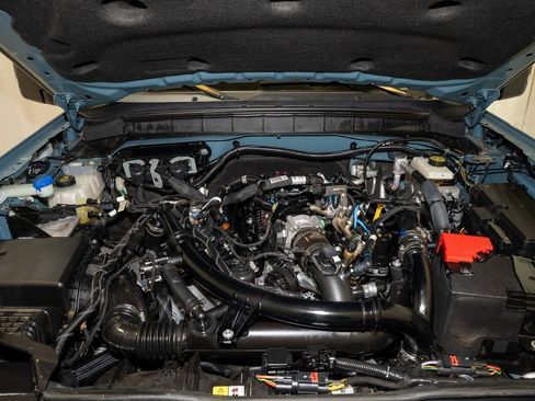 Used 2022 Ford Bronco Wildtrak image 21