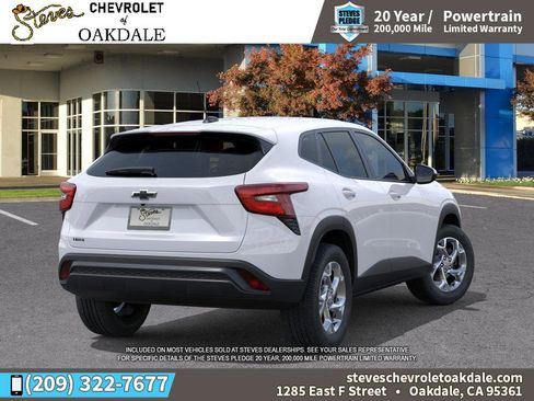 New 2026 Chevrolet Trax LS w/ LS Convenience Package image 4