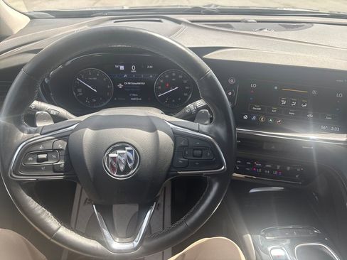 Used 2022 Buick Envision Essence w/ Technology Package I FWD image 18