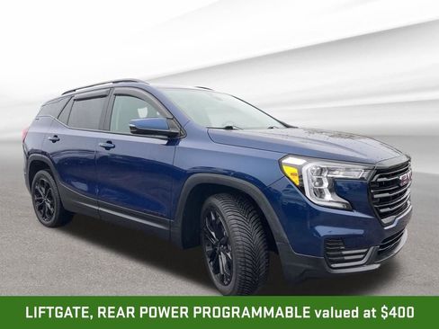 Used 2022 GMC Terrain SLE w/ Driver Convenience Package AWD/4WD image 8