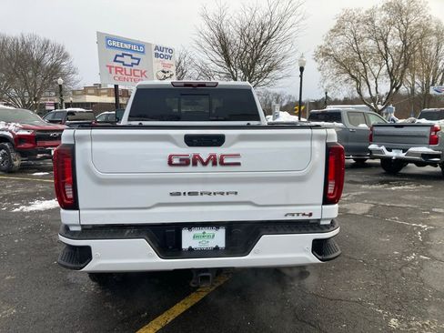 Used 2021 GMC Sierra 2500 AT4 w/ AT4 Preferred Package image 6