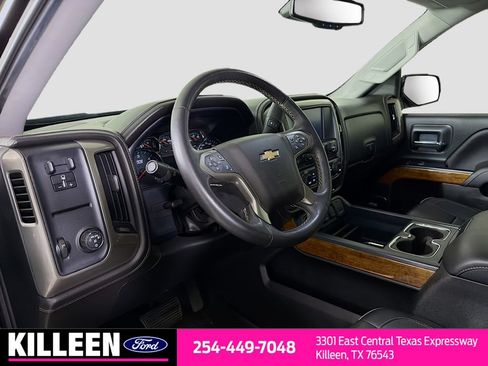 Used 2017 Chevrolet Silverado 1500 High Country RWD image 11