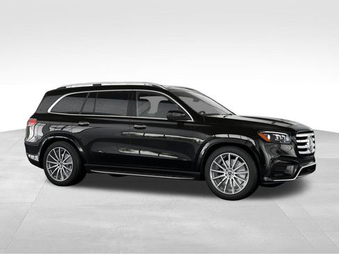 New 2026 Mercedes-Benz GLS 580 4MATIC image 13