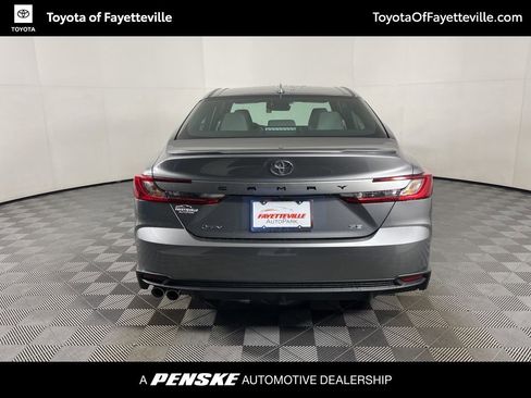 New 2026 Toyota Camry SE image 4