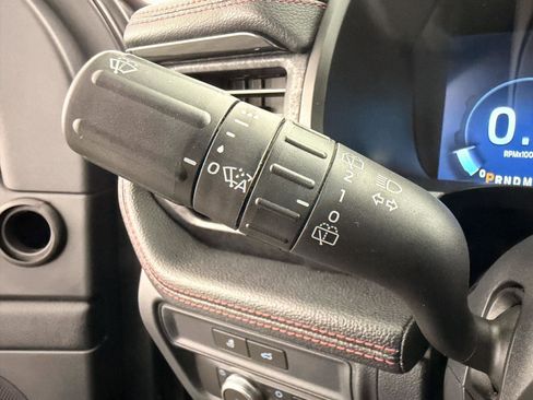 Used 2022 Ford Expedition Max Limited image 30