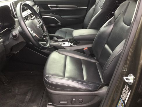 Used 2020 Kia Telluride S AWD/4WD image 20