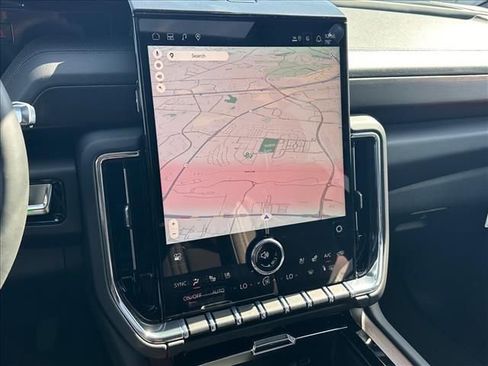 New 2026 GMC Yukon XL Denali w/ Denali Reserve Package AWD/4WD image 33