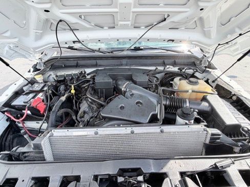 Used 2011 Ford F250 XL w/ PWR Equipment Group image 18