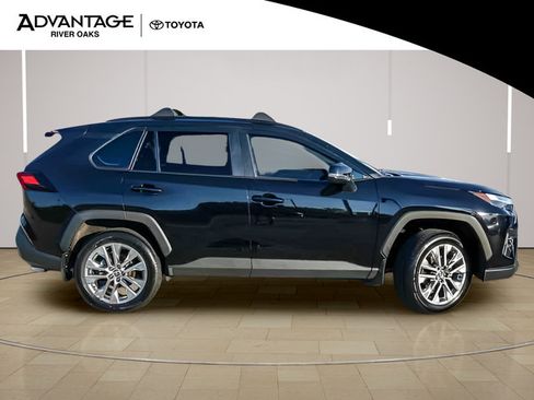 Used 2024 Toyota RAV4 XLE Premium w/ Weather Package AWD/4WD image 9