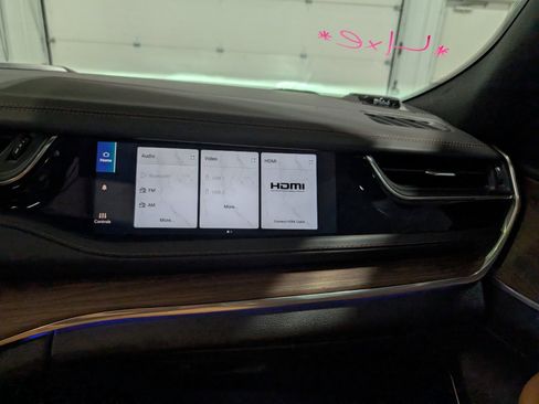 Used 2022 Jeep Grand Cherokee Summit w/ Luxury Tech Group V image 26