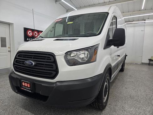 Used 2018 Ford Transit 250 148 Medium Roof RWD image 8