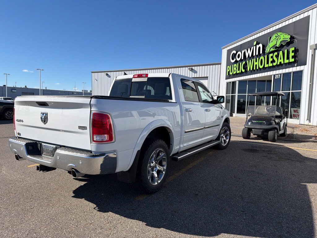 Used 2015 RAM 1500 Laramie w/ Convenience Group AWD/4WD image 9