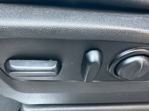 Certified 2021 GMC Sierra 2500 SLT w/ SLT Convenience Package image 12