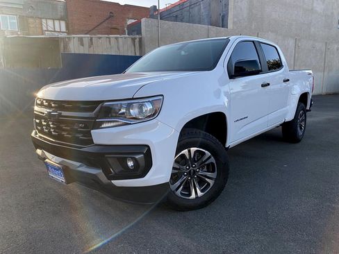 Used 2021 Chevrolet Colorado Z71 RWD image 30