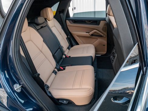 New 2026 Porsche Cayenne S AWD/4WD image 40