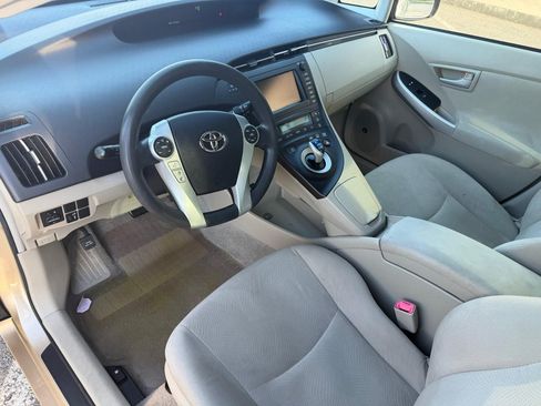 Used 2010 Toyota Prius Three FWD image 9