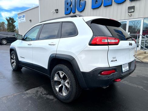 Used 2014 Jeep Cherokee Trailhawk w/ Technology Group image 3