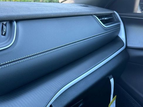 New 2025 Jeep Grand Cherokee Laredo X image 22