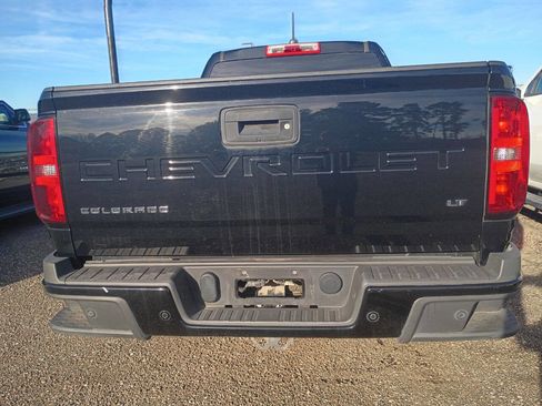 Used 2022 Chevrolet Colorado LT w/ Fleet Safety Package image 5